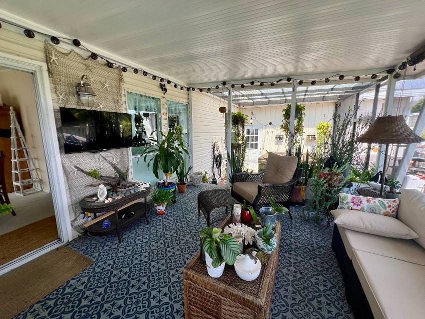 105 Palm Ln E a Parrish, FL Mobile or Manufactured Home for Sale